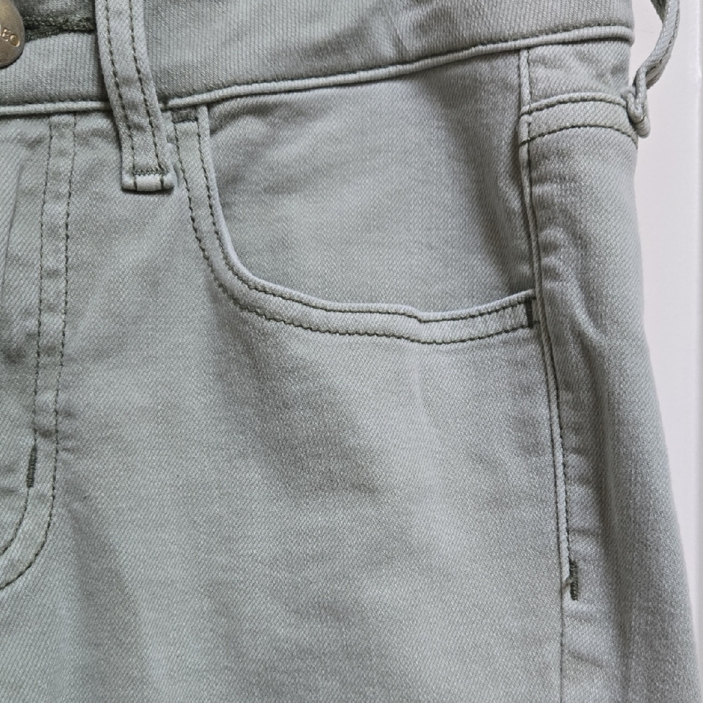 American Eagle Outfitters Stylish Light Gray Skinny Jeans Jeggins Super Stretch - Picture 7 of 9
